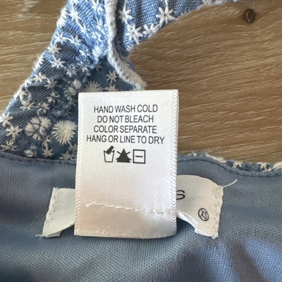 kirious Los Angeles Demin Embroidered Tie Back Top Size Xs - Picture 6 of 6